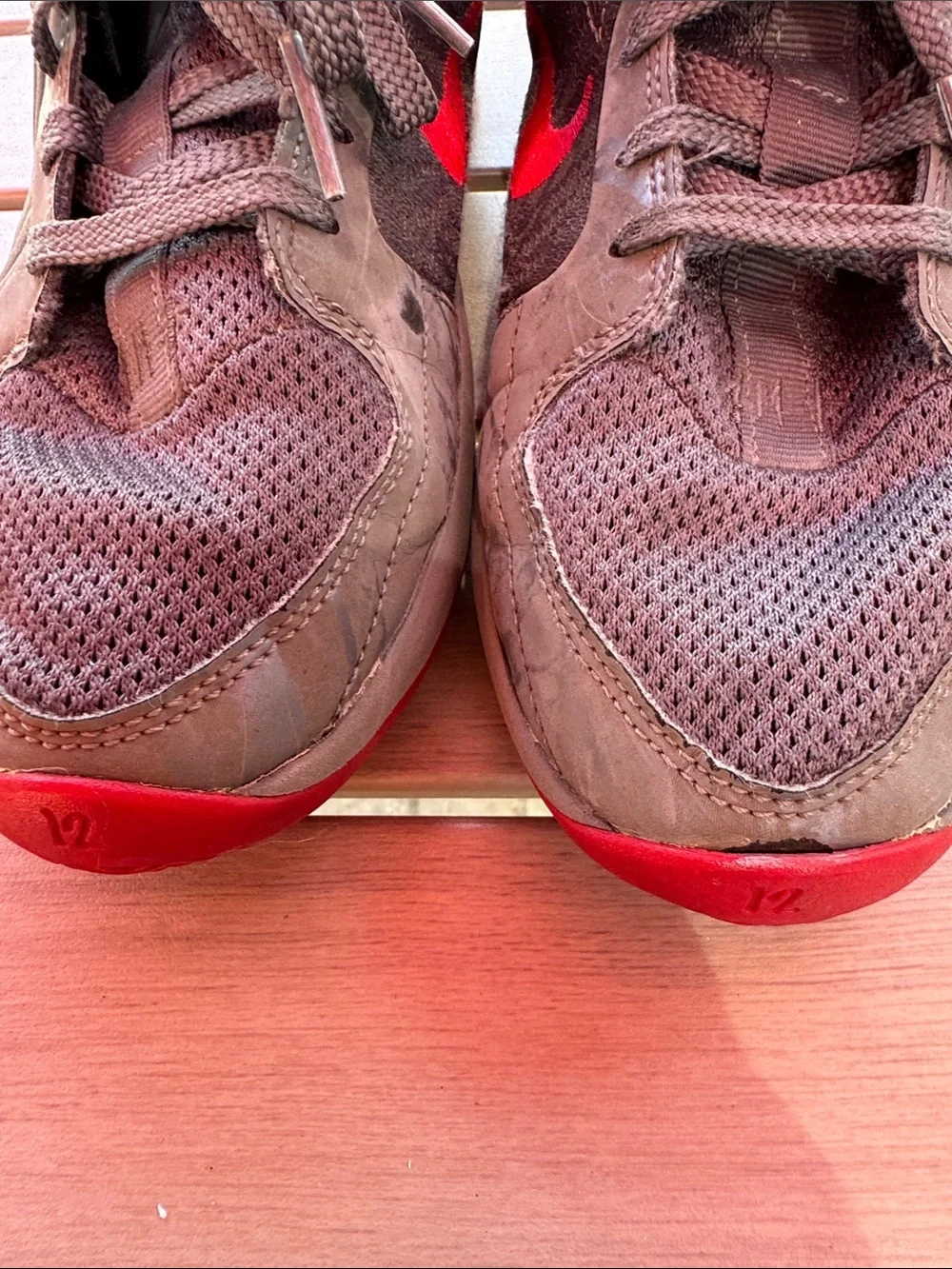 Rare Ja2 Nike Youth Sneakers 7Y King Of The Court Red Grey
